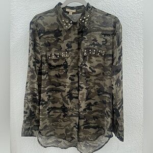Women's Camouflage Button Down Shirt with Studded Collar